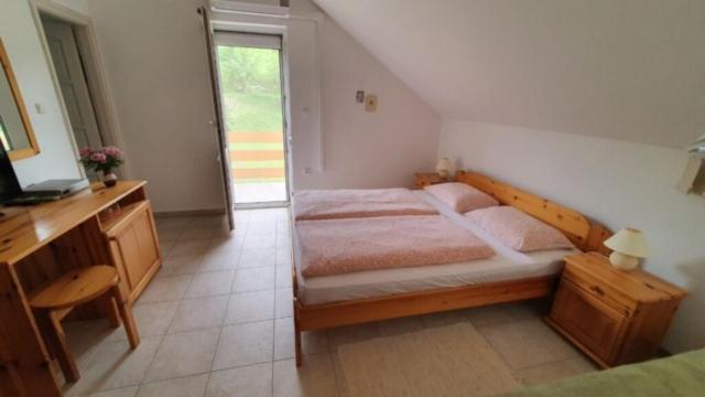 Borkuti Panzio Es Apartman Balatonszárszó エクステリア 写真